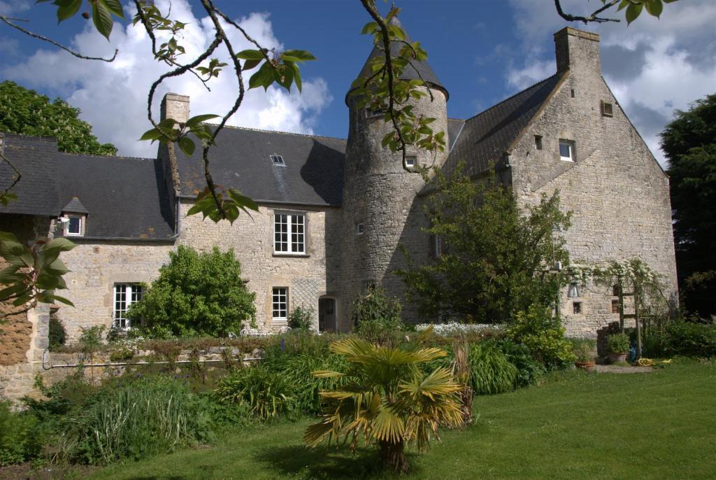Le Manoir De Juganville Saint-Martin-de-Varreville Exterior foto