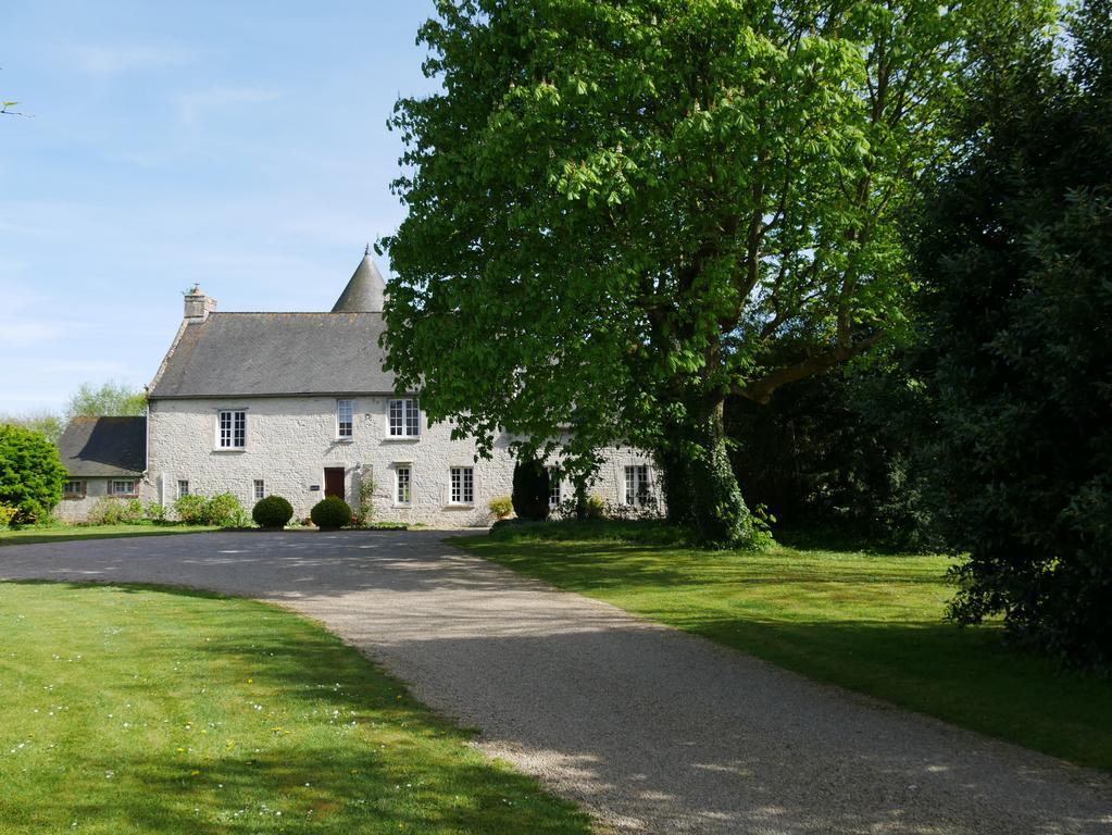 Le Manoir De Juganville Saint-Martin-de-Varreville Exterior foto